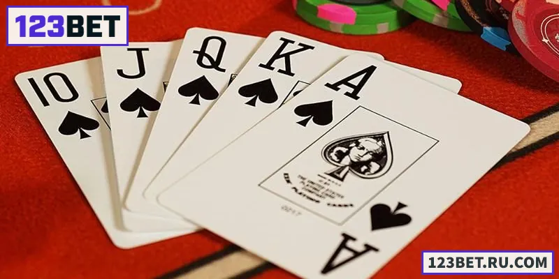 Tiến Lên – Game Bài Mang Đến Trải Nghiệm Giải Trí Kinh Điển Trò chơi Tiến lên hấp dẫn, chiến thuật tinh tế, mang đến trải nghiệm đầy kịch tính